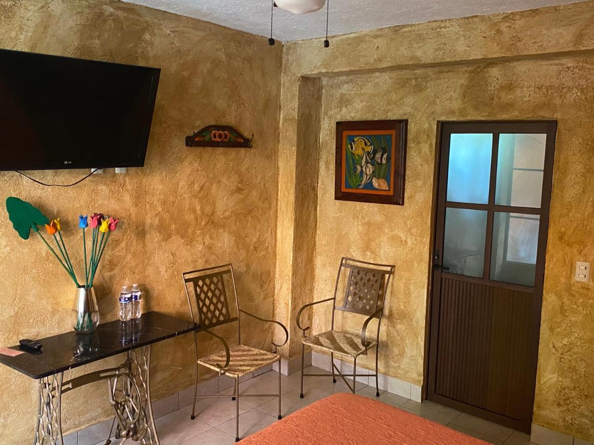 Flor De Cera Hotel Tepoztlán Kültér fotó