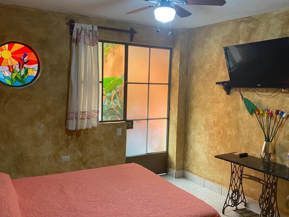 Flor De Cera Hotel Tepoztlán Kültér fotó