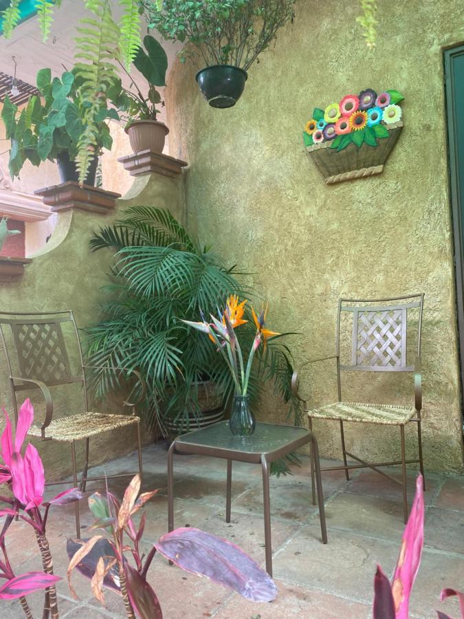 Flor De Cera Hotel Tepoztlán Kültér fotó