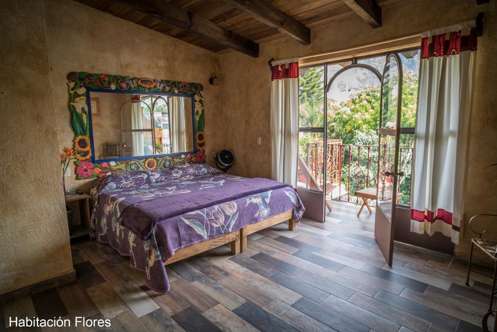 Flor De Cera Hotel Tepoztlán Kültér fotó